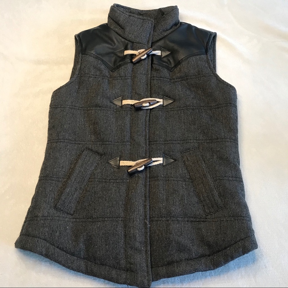 Ci Sono Heather Color Block Vest Women’s 8